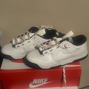 Nike air dunk low brand new